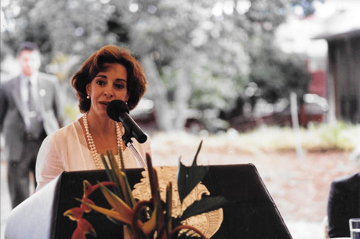 Lorena Clare en CENAREC